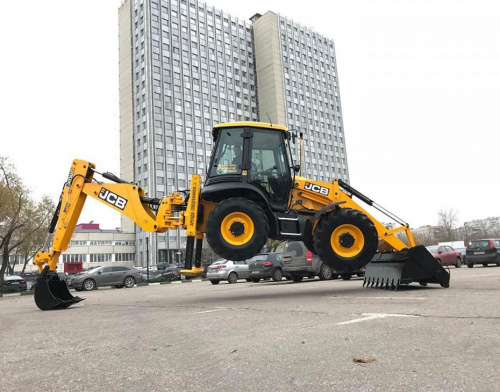 Экскаватор-погрузчик JCB 3CX Super