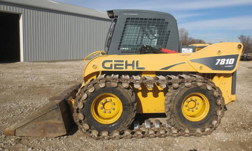 Мини-погрузчик GEHL SL 7810