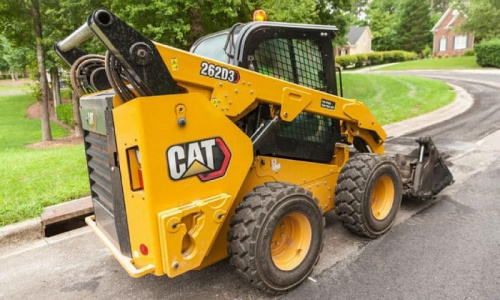 Мини-погрузчик CAT 262D3